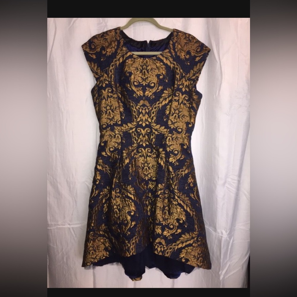 Chi chi London embroidery gold/blue dress